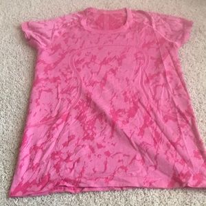 Lululemon pink size 12 top